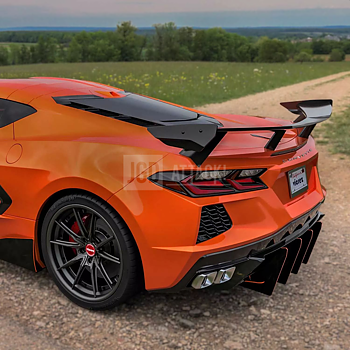 High Wing-bakspoiler – blanksvart (CORVETTE C8 Stingray 20–26)