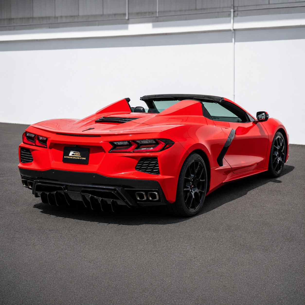 EOS diffuserpanel med fenor – blanksvart (CORVETTE C8 20–26) - 4