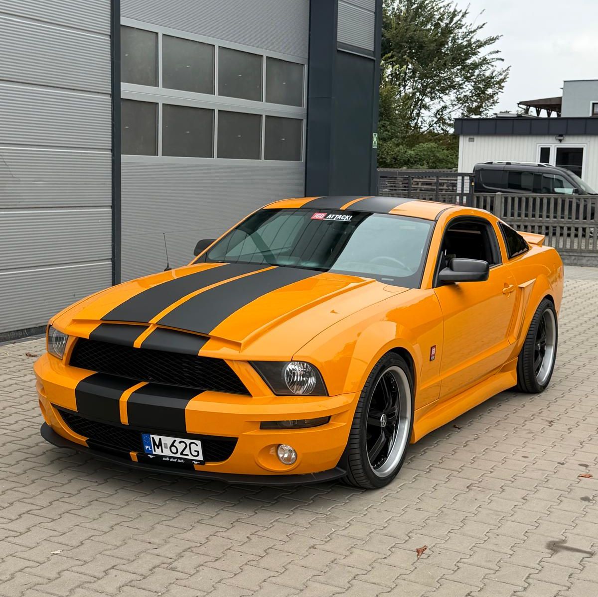 Frontkonverteringssats med belysning – Shelby GT500 stil (Mustang 05-09) - 3