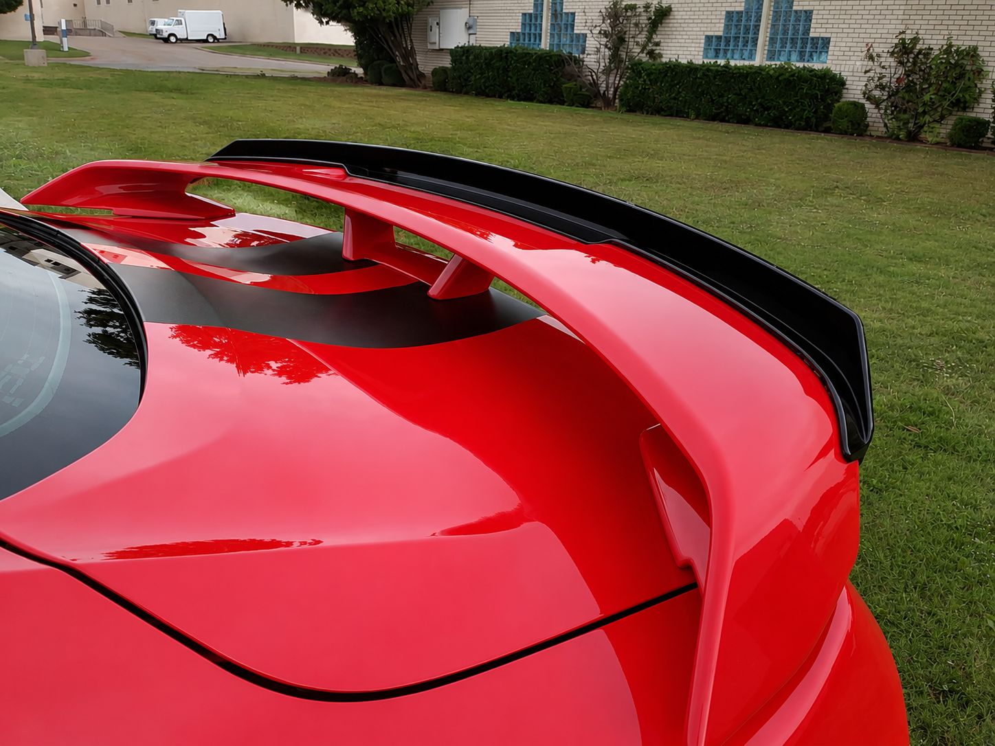 Gurney flap till GT Performance-spoiler – blanksvart (Mustang 15-23) - 8