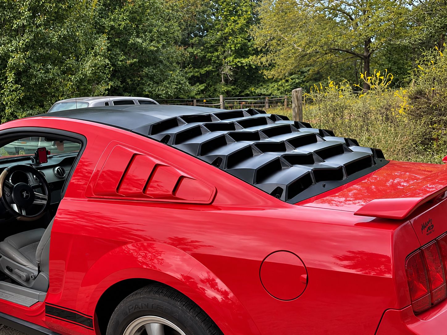 Bakrutelouver – mattsvart – MP CONCEPTS (Mustang 05-14 Coupe) - 7
