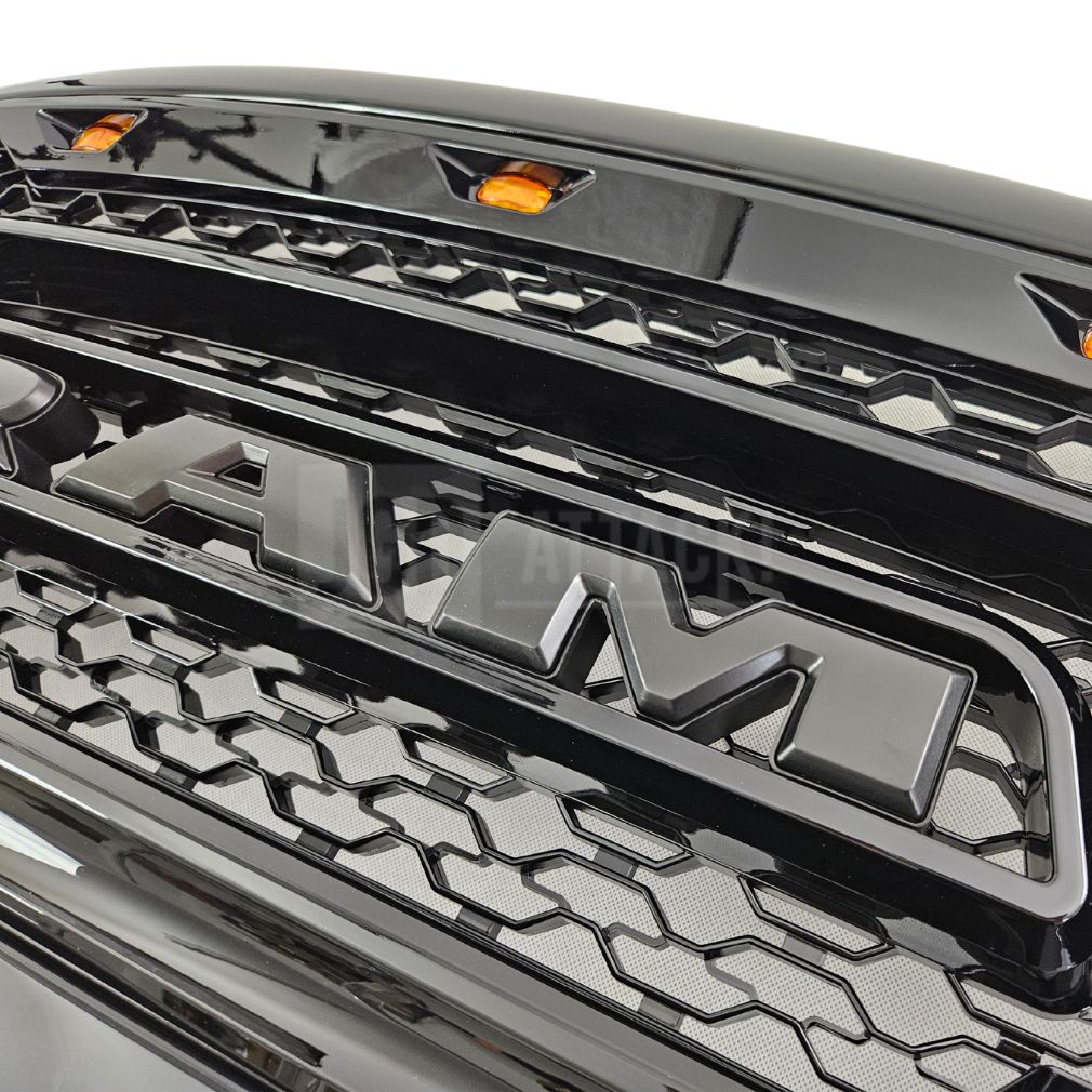 Övre grill med LED – Rebel-stil – blanksvart – RAM 1500 2013–2018 - 6