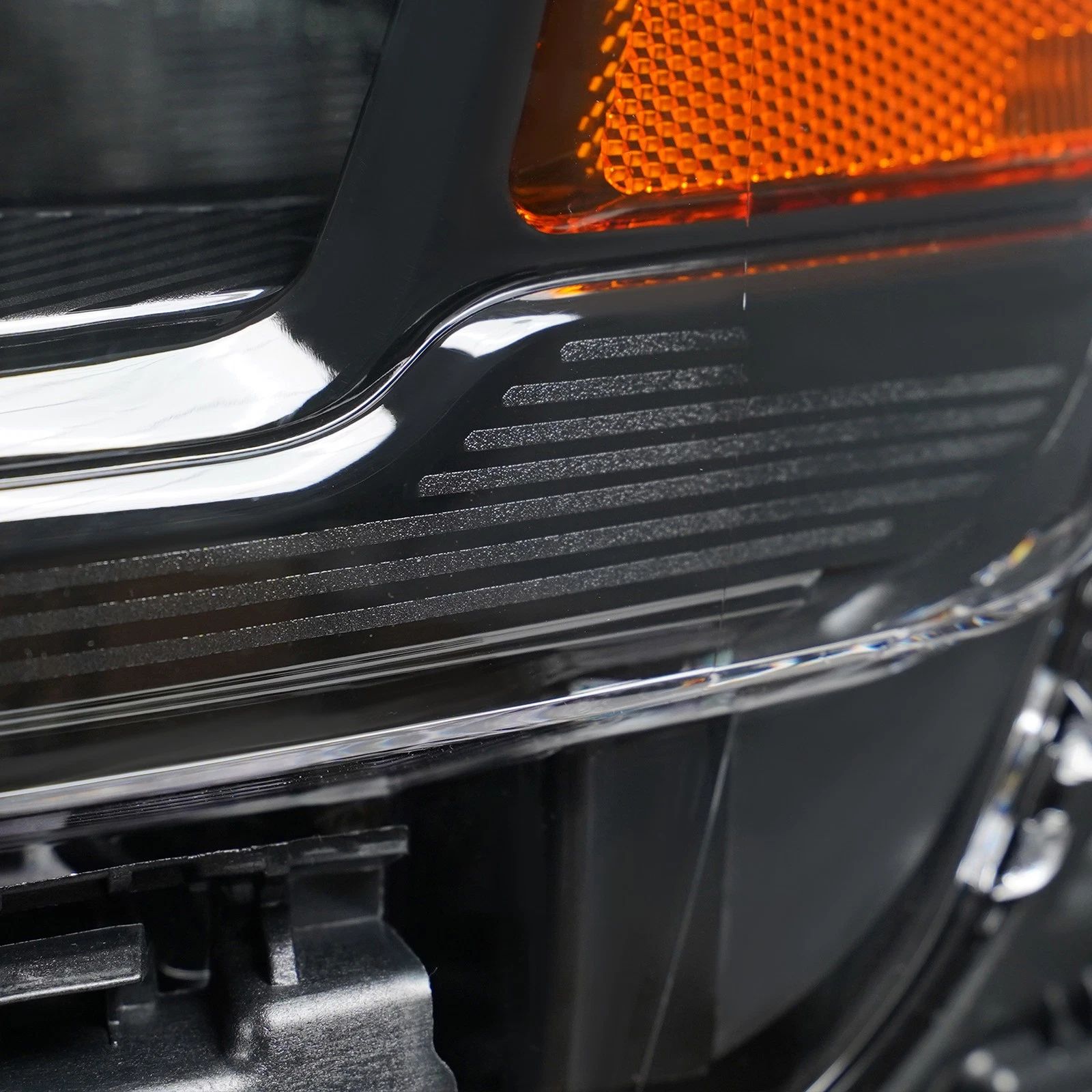 LED-strålkastare med halogenfunktioner – vänster – RAM 1500 2025–2026 - 8