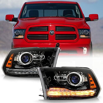 Strålkastare med LED-position och halogenhuvudljus – par – RAM 1500/2500/3500 2013–2018 och RAM 1500 Classic 2019–2023