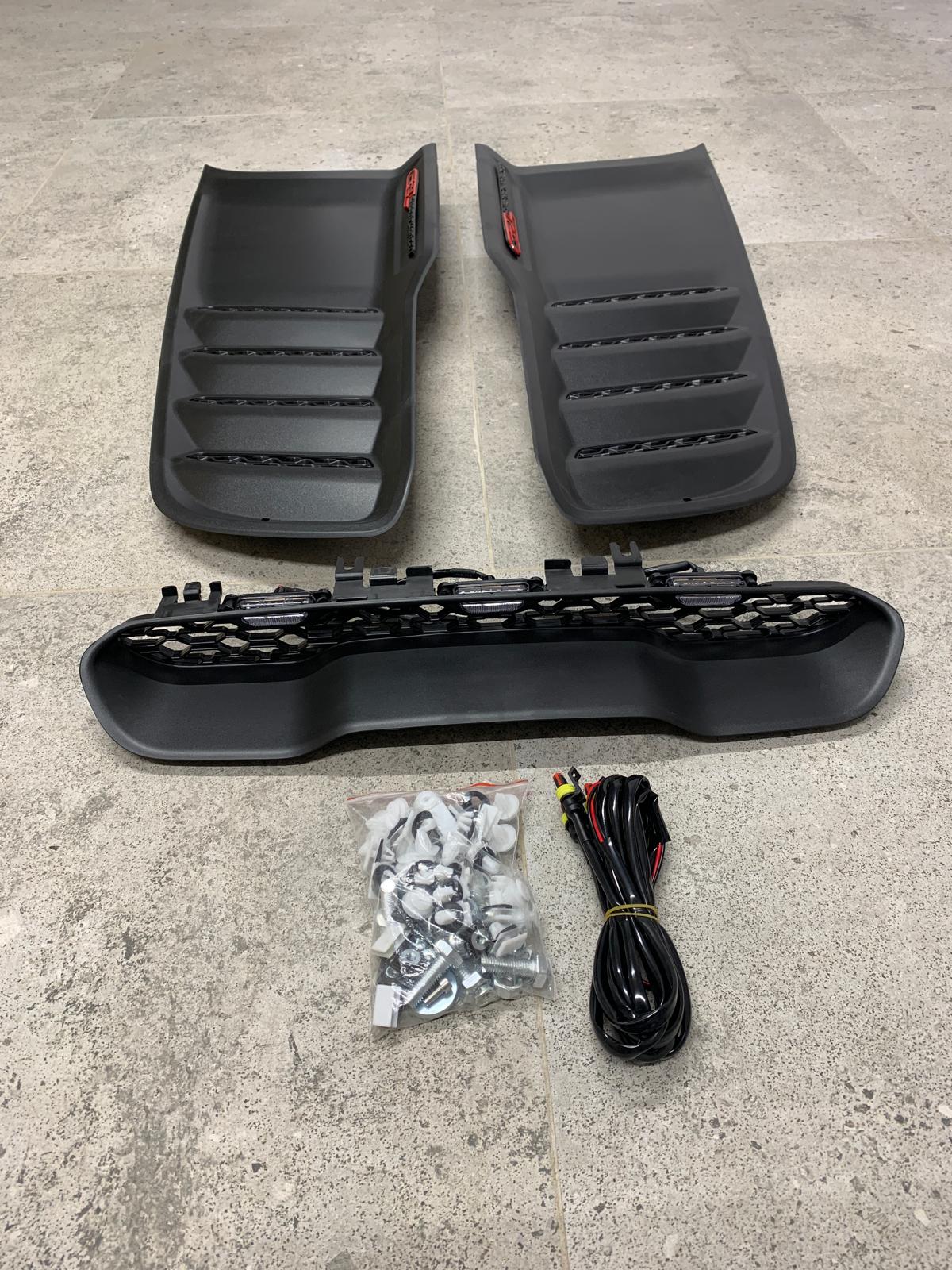 Huvventilation med LED – Supercharged – sats – RAM 1500 TRX 2021–2023 med TRX-huv - 4