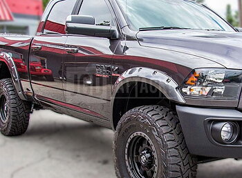 Skärmbreddare – Pocket Rivet – mattsvarta – 4 delar – RAM 1500 2009–2018 samt RAM 1500 Classic 2019–2024