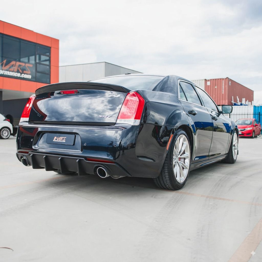 SRT-inspirerad bakdiffuser (CHRYSLER 300 12–14) - 9