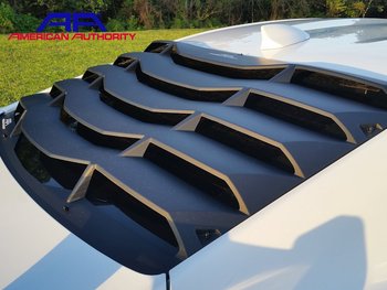Bakre fönsterluver - Matt svart (CHEVROLET CAMARO 2016-2020 all)