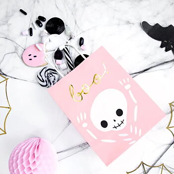 Godispåsar - Rosa med skelett "Boo"