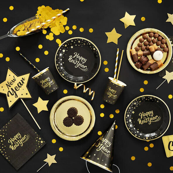 Papperstallrikar "Happy New Year" - Svarta med guldtext -1