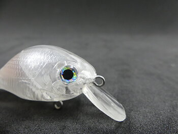 Wobbler 5,5 cm - 7,4 gram inkl ögon