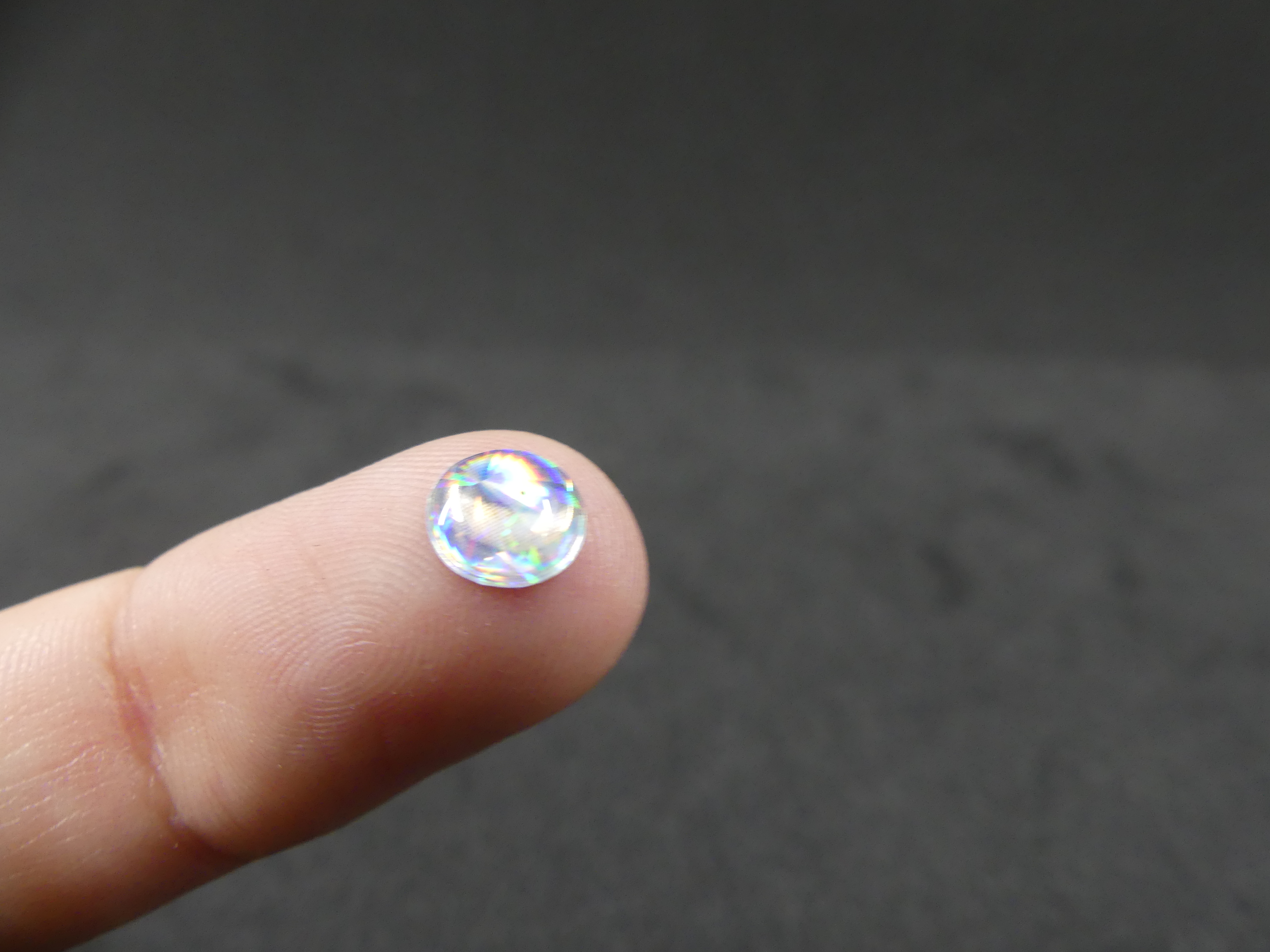 Shiny clear pearl 50 st - 5 of 6 mm