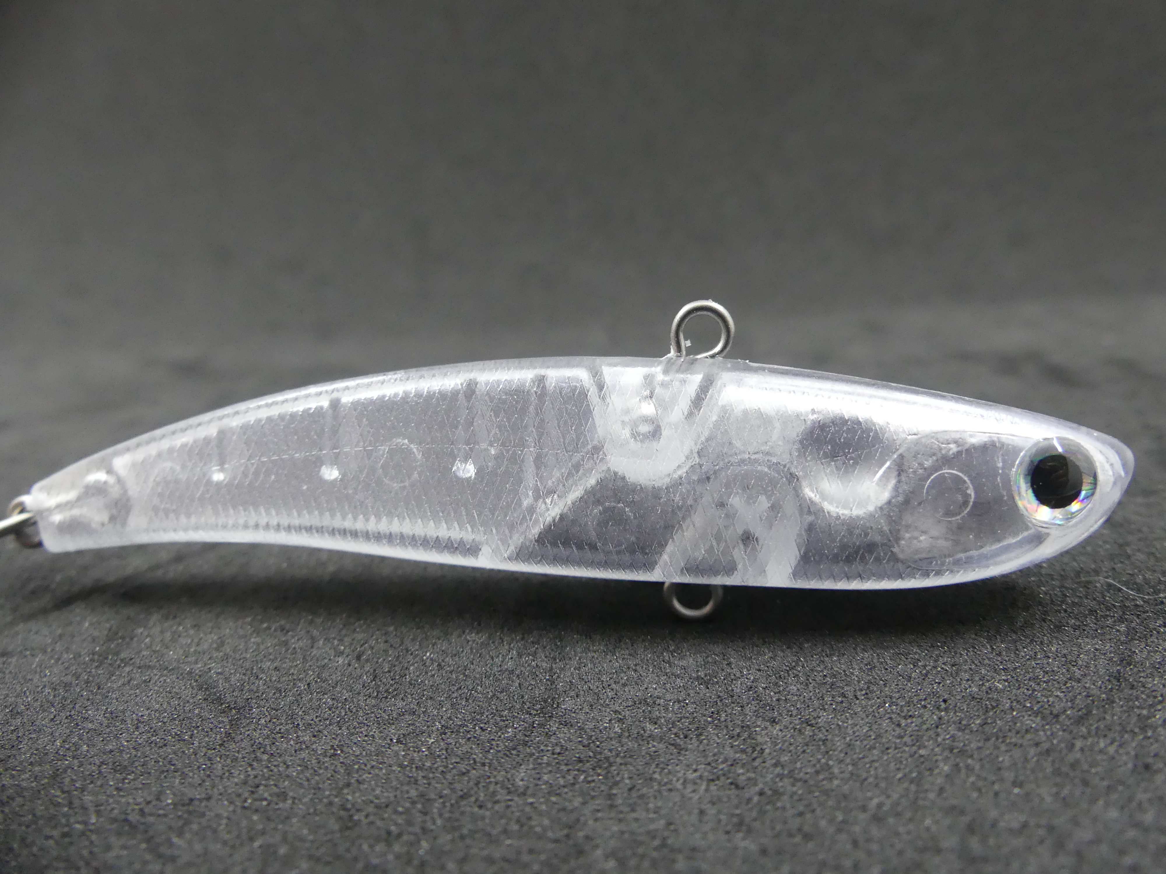 Vibration lure 8 cm - 15 grams incl eyes