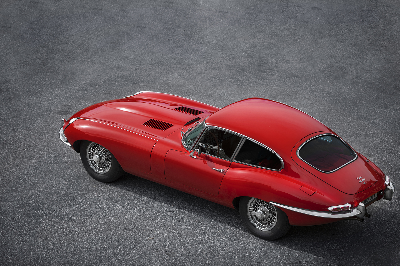 Poster Jaguar E-type 4.2  by Mujo - 3