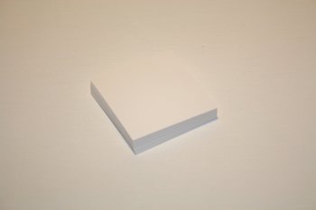Vita kort 6x6 cm