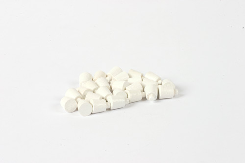 Vit knopp till pussel / kabinettet (25)