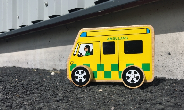 Ambulans på hjul - Lanka Kade