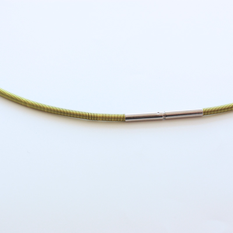 Kedjor - Spiralfjäder - halsband i nylon - 8