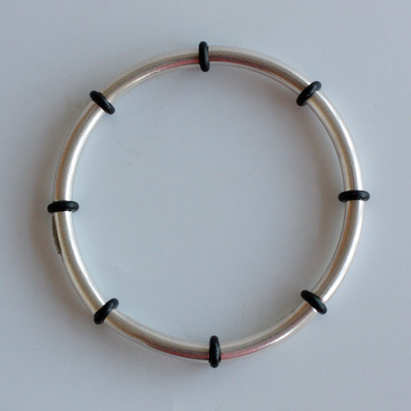 Vattring - sterling silver bracelet with o-rings - 3