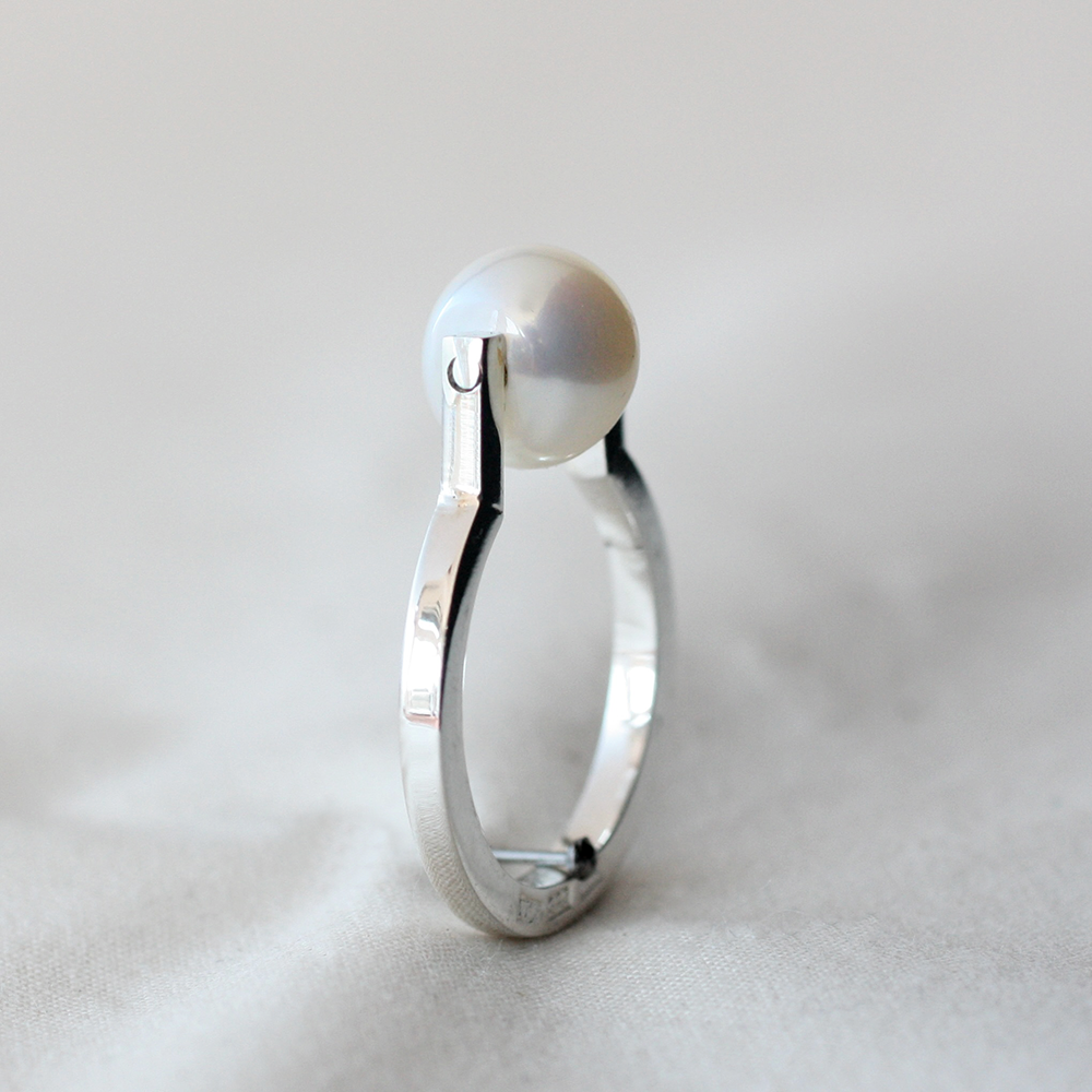 Logg - ring i silver med kulformade stenar - 3