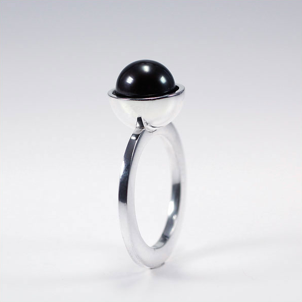 Pärla - smal ring i silver med pärlskål - 2