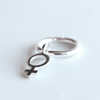 Kompass - sterling silver ring with moving venus symbol