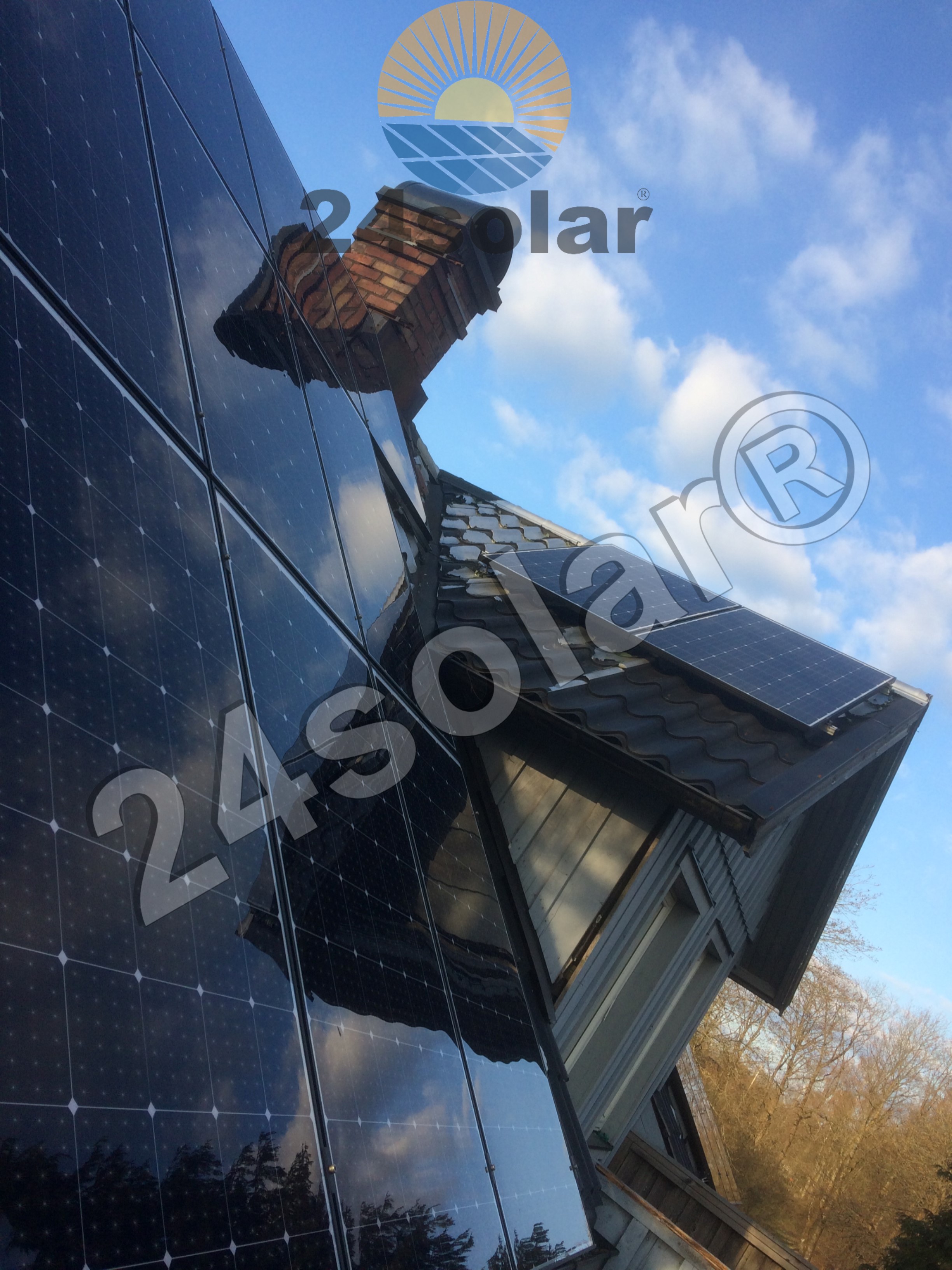 Nordic-Energigrossisten Back contact MWT solar panel 320Wp  Black/white