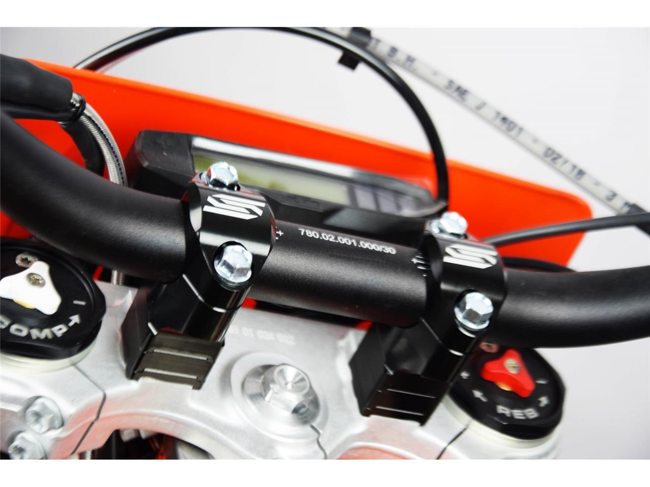 SCAR Bar Mounts Ø28.6mm +35 to 50mm OEM Triple Clamp KTM/HVA/BETA/SHERCO - 3