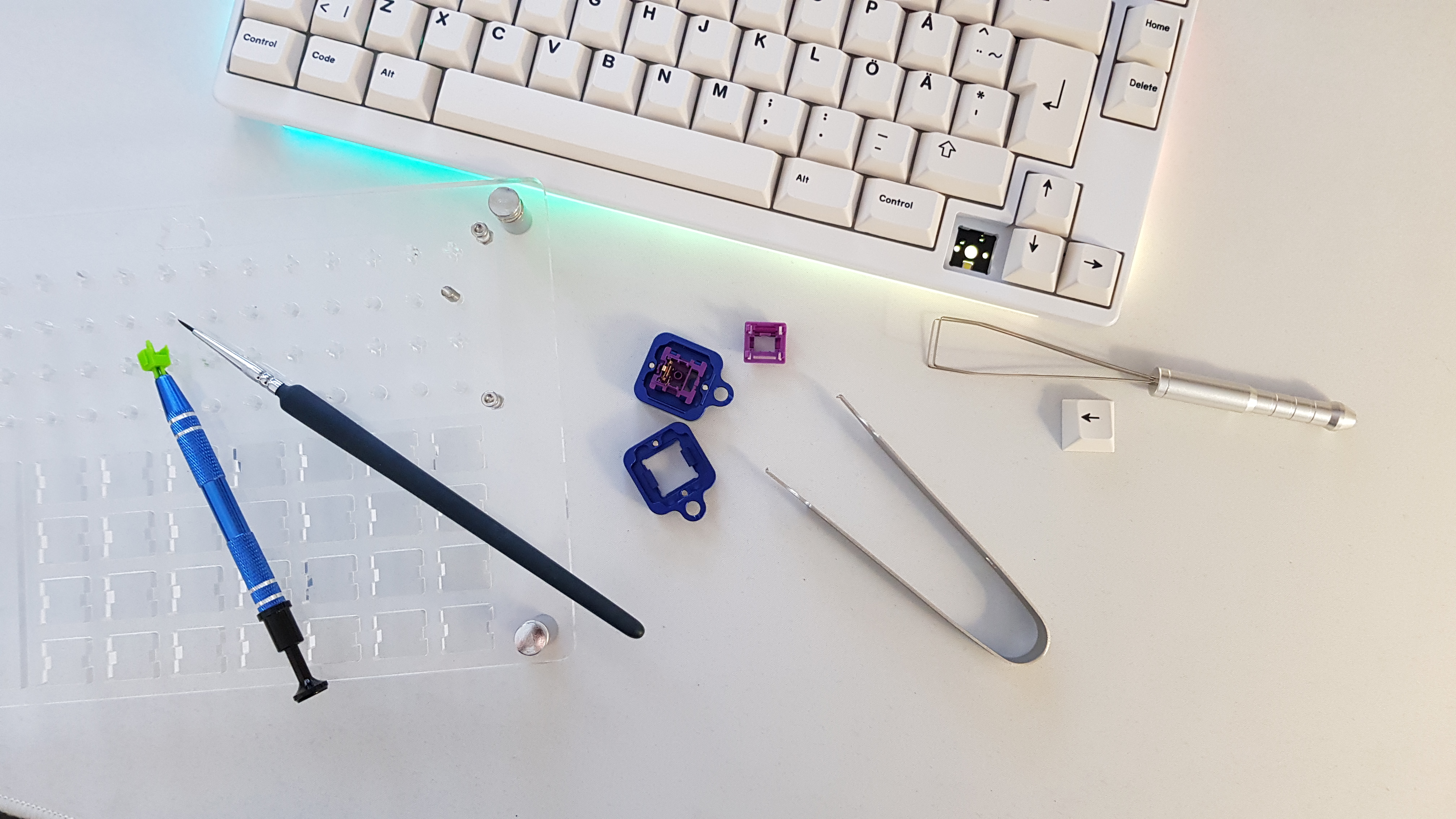 Tools and accessories  