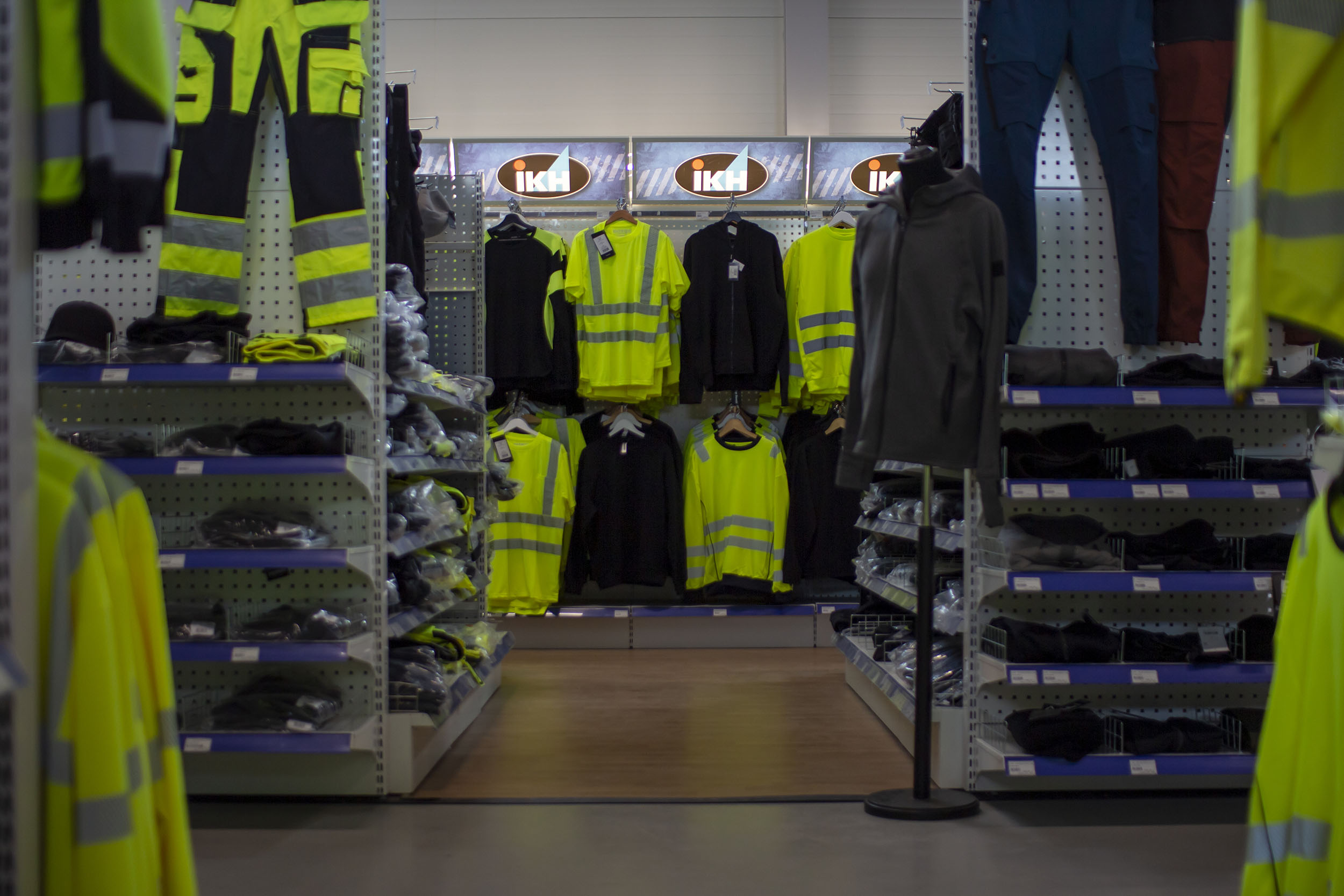 Arbetskläder / fritid- & friluftskläder  