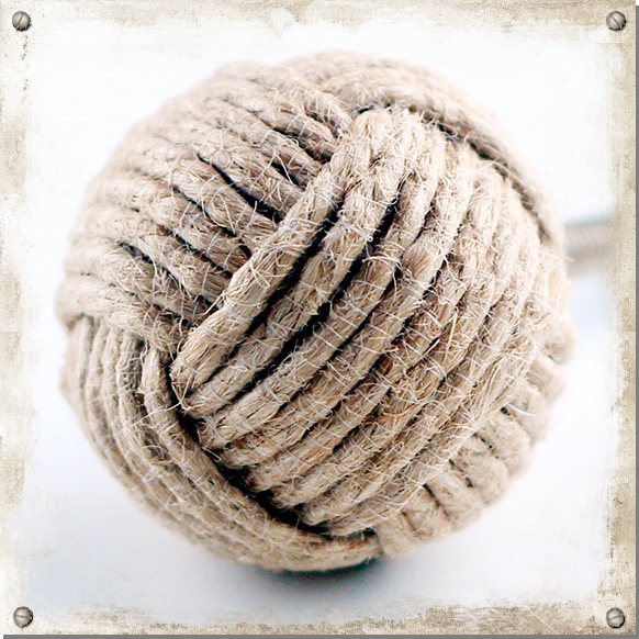 Jute Knauf, Kugel