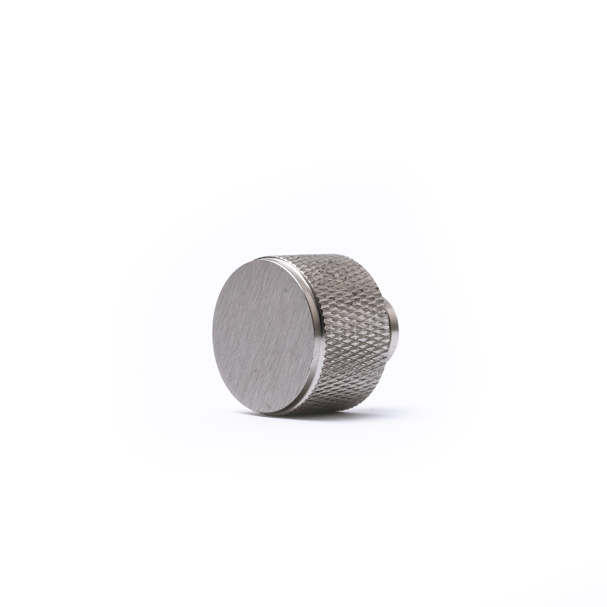 Schrankknopf Base - 28 mm - Knopf aus gebürstetem Stahl mit leicht abgeschrägter Kante