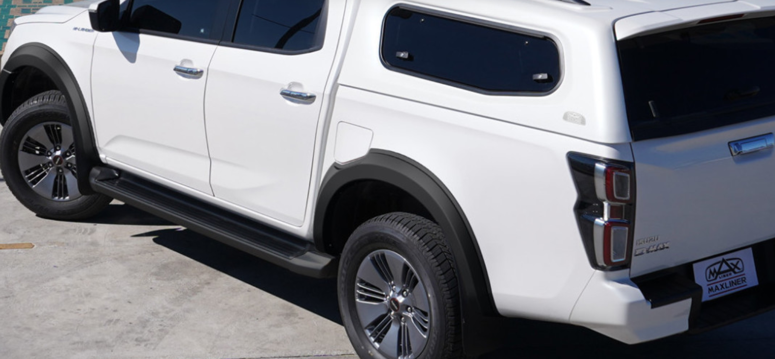 Toyota Hilux med bultar