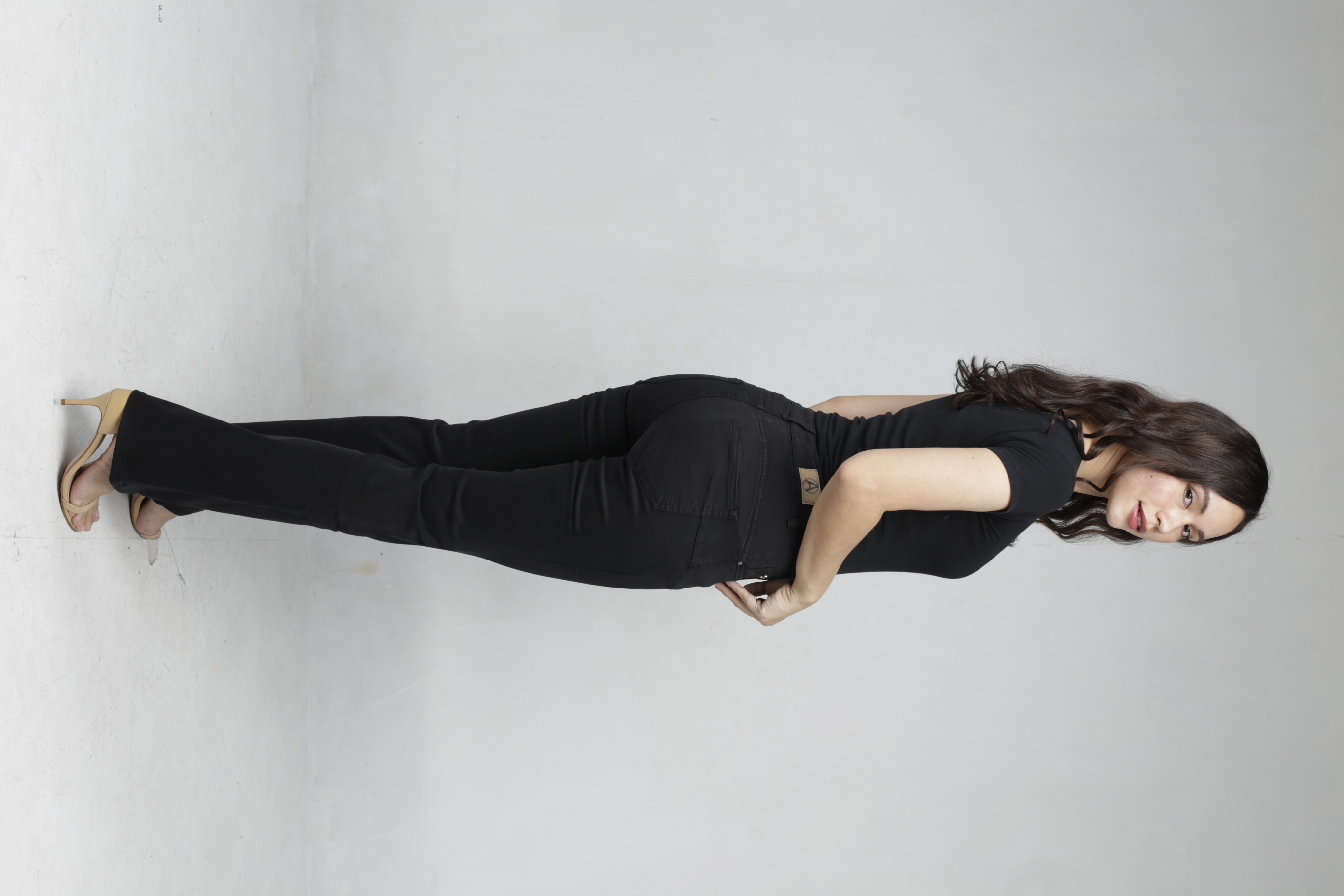 M-FLARE  Black - 2