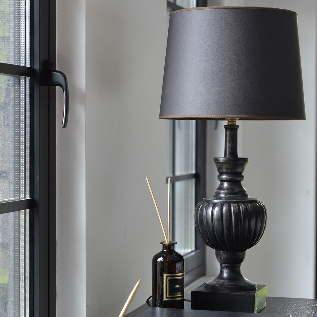 Lampfot Louis Antique Black