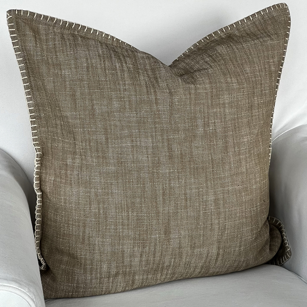 Kuddfodral Stitch Coffee Brown