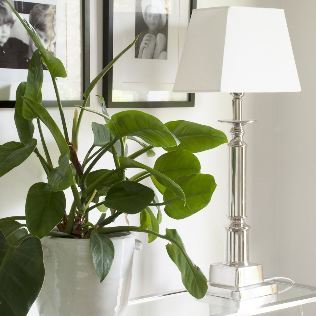 Lampfot Penfold Silver- 2 storlekar