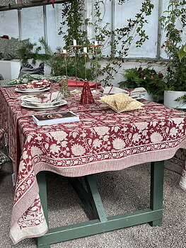 Linneduk Indian Rose Red