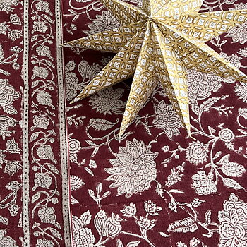 Rund linneduk Indian Rose Red Ø220 cm