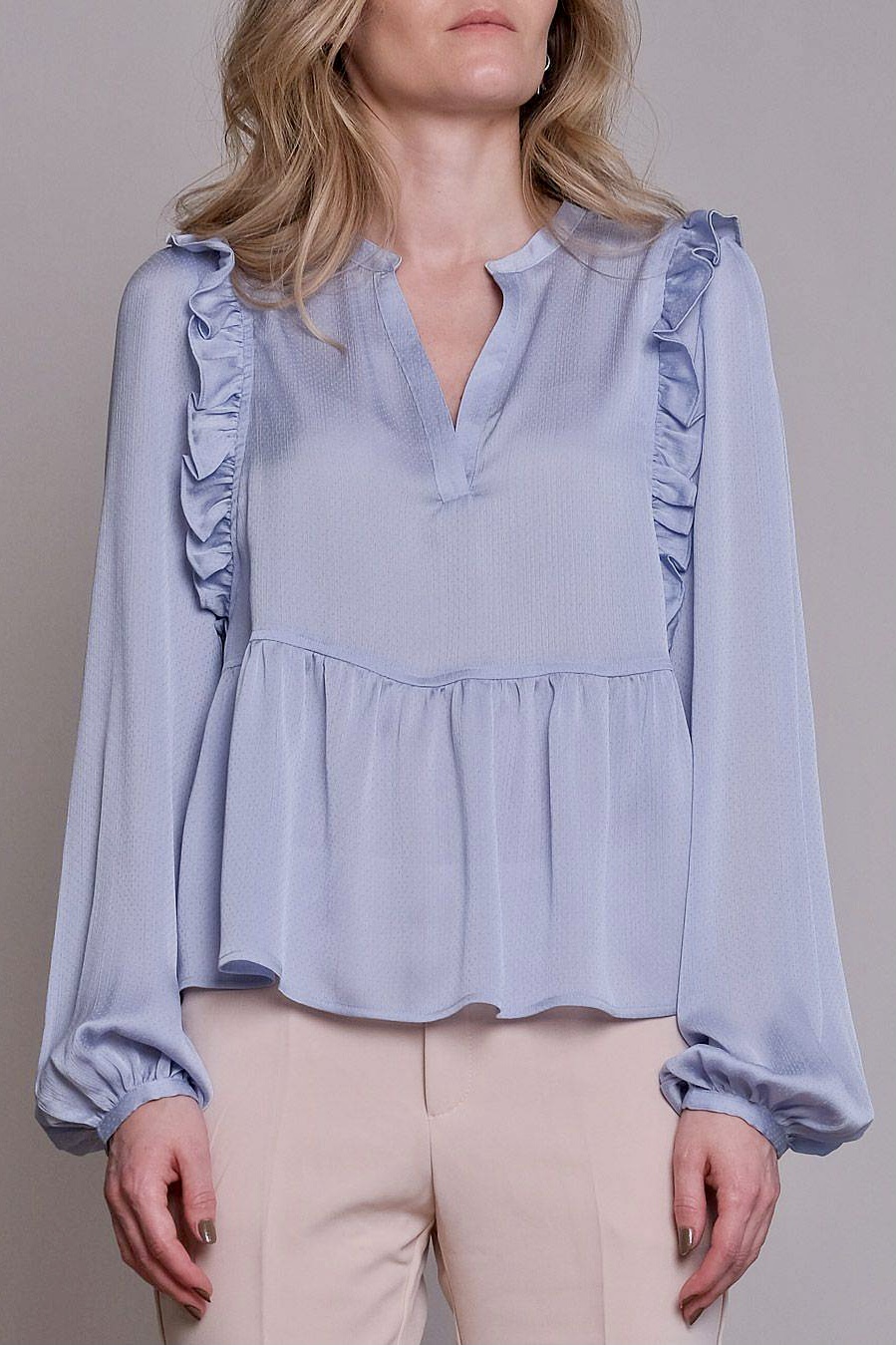 Neo Noir - Celia Solid Blouse Light Blue