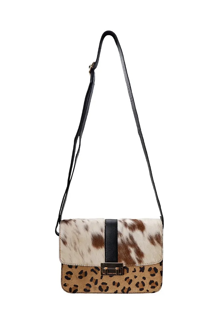 Black Colour - Camila Crossover Bag Leo Comb