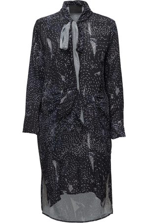 Diana Orving  - Tie Dress  - 3