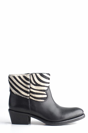 Koah -  Zebraboots
