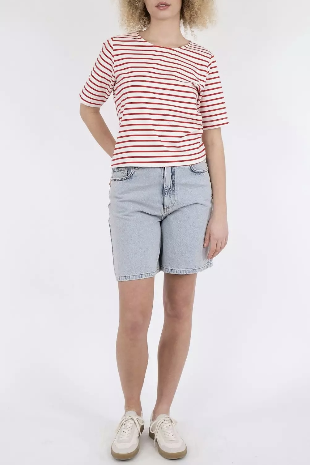 Neo Noir  - Soania Stripe Tee Red - 3