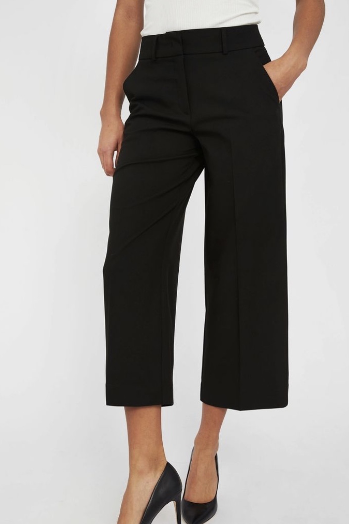 Five Units - Dena Crop Black Glow