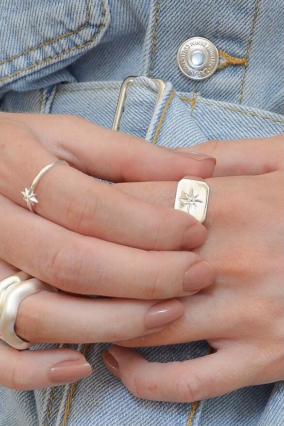 Syster P - North Star Signet Ring Silver - 3