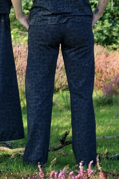 Black Colour - Abbie Box Stretch Pant Grey Leopard - 4