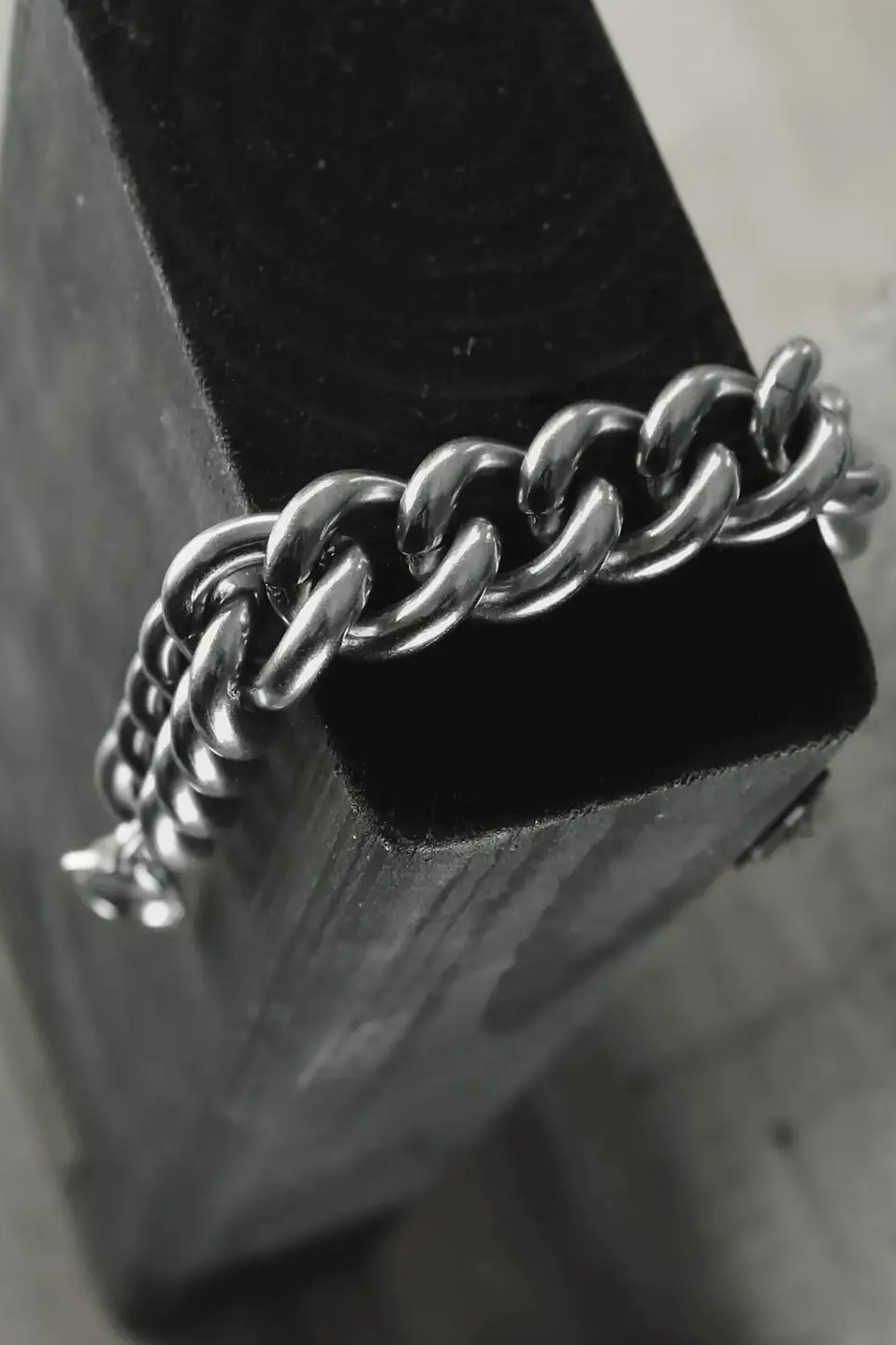 Dansk Copenhagen - Courage Waterproof Mega Chunky Panzer Bracelet Silver Plating - 2