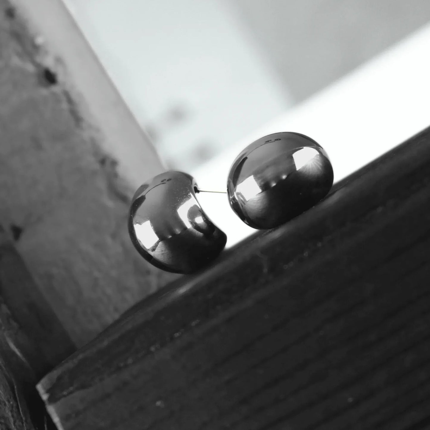Dansk Copenhagen - Courage Waterproof Chunky Sphere Earring Silver Plating - 20