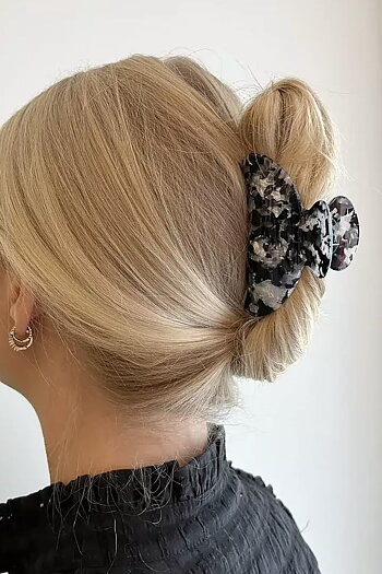 Bow 19 - Hair Clip Blue Black